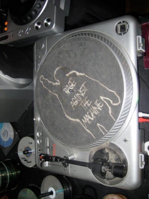 The SlipMat denotes the lazyness that has been broken apart.